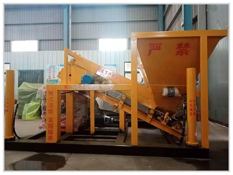 钩臂式<a href=http://m.fiyitu.com.cn/show/diaozhuang/ target=_blank class=infotextkey>喷浆机</a>组800-600实体图2.jpg